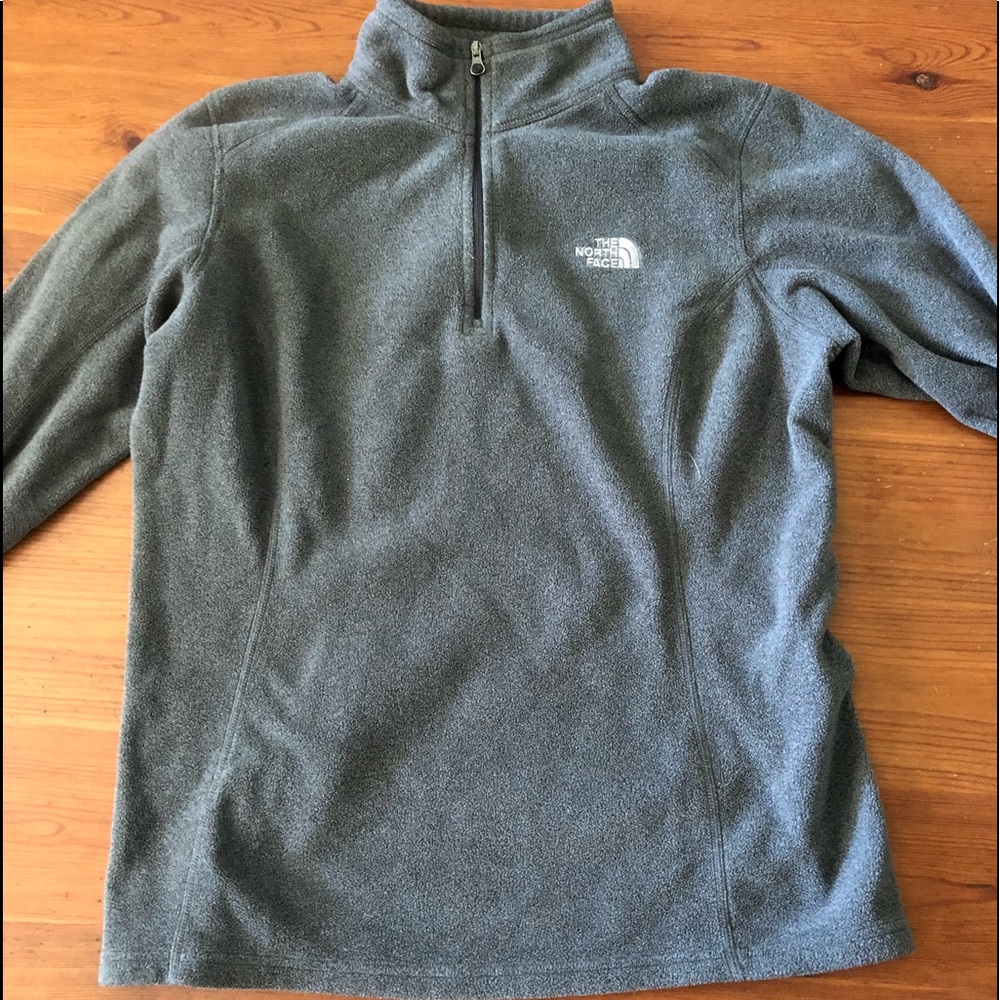 North Face 1/4 zip fleece pullover